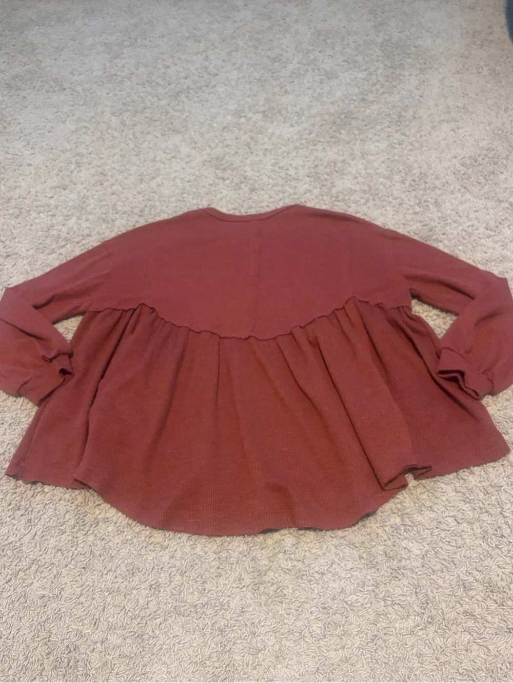 Altar’d State Ruffled Waffle Knit Peplum Top - Rust - Picture 3 of 3